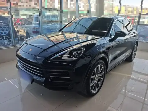 Porsche Cayenne, 2022