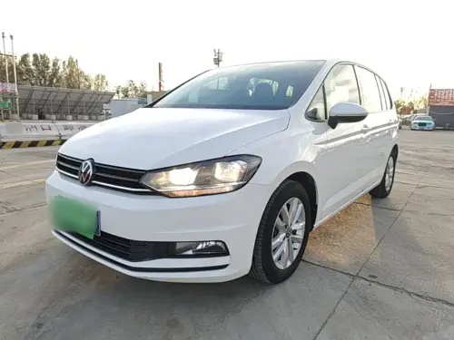 Volkswagen Touran, 2021