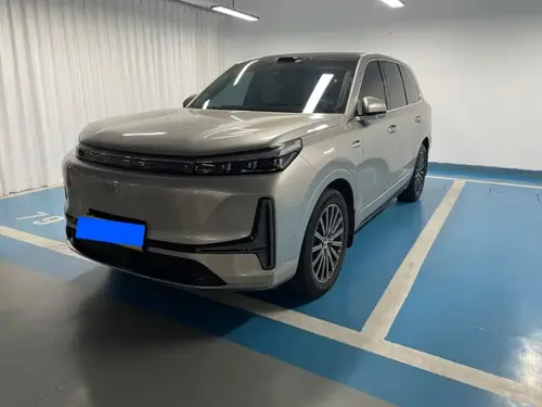 Geely Galaxy M9, 2025