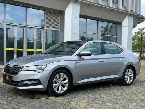 Skoda Superb, 2020