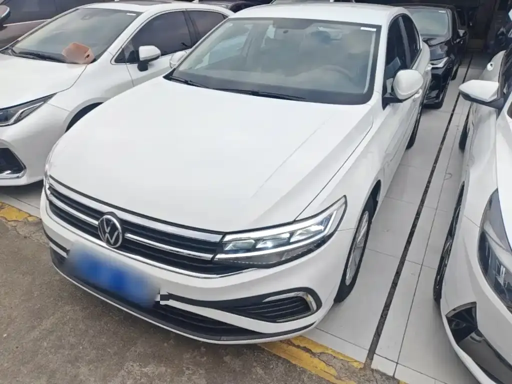 Volkswagen Bora, 2024