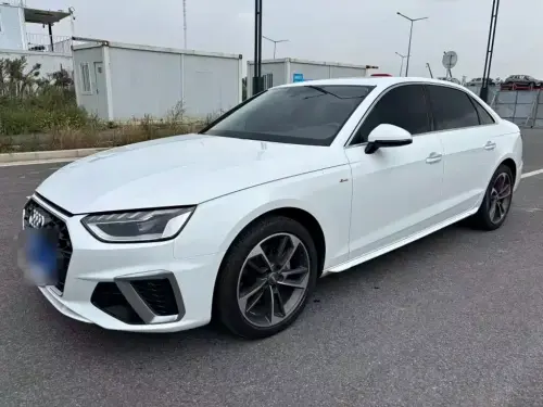 Audi A4, 2021