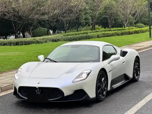 Maserati MC20, 2022