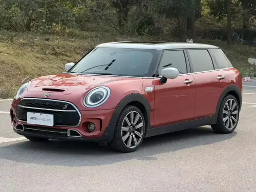 Mini MINI CLUBMAN, 2023