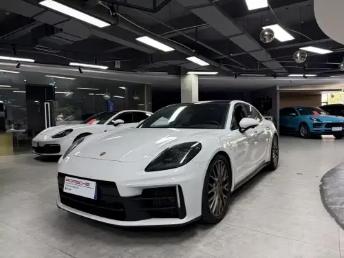 Porsche Panamera, 2026