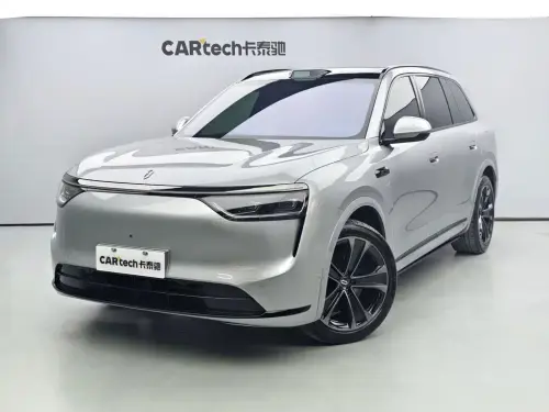 AITO M8, 2025
