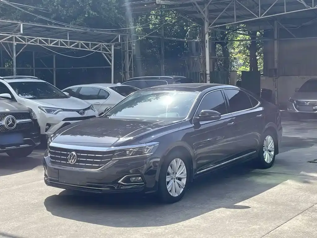 Volkswagen Passat, 2020