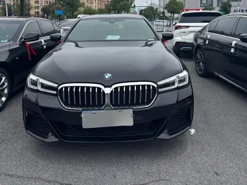 BMW 5-Series, 2023