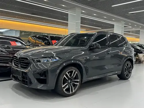 BMW X5M, 2023