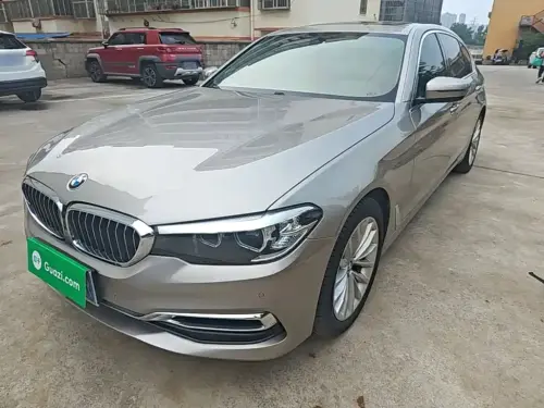 BMW 5-Series, 2020