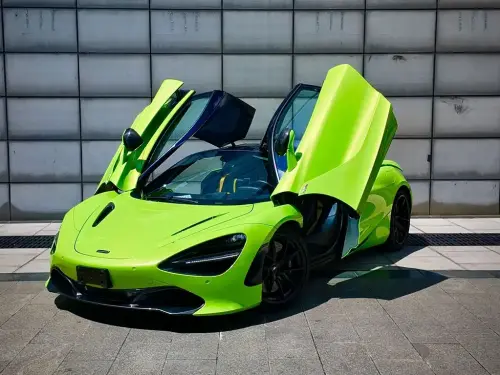 McLaren 720S, 2020