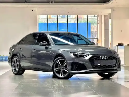 Audi A4, 2022