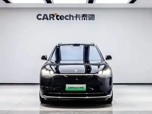 AITO M9, 2025