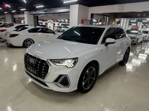Audi Q3, 2023