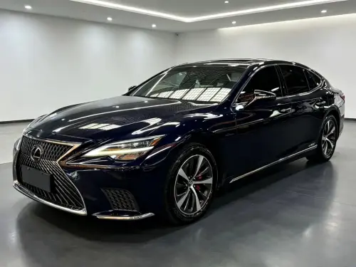 Lexus LS, 2021
