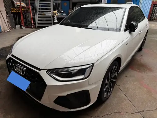 Audi A4, 2023