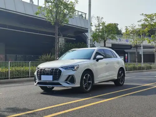 Audi Q3, 2021