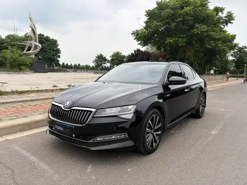 Skoda Superb, 2023