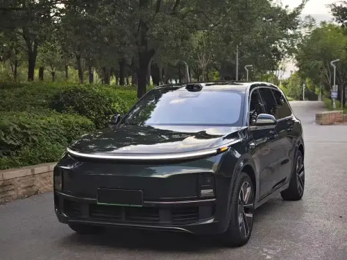 Li Auto L9, 2022