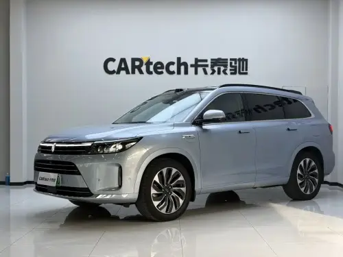 AITO M7, 2023