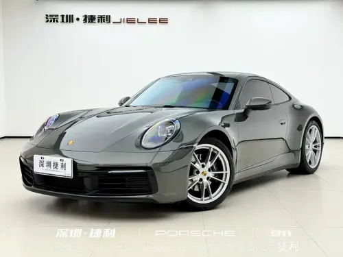 Porsche 911, 2023