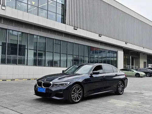 BMW 3-Series, 2020