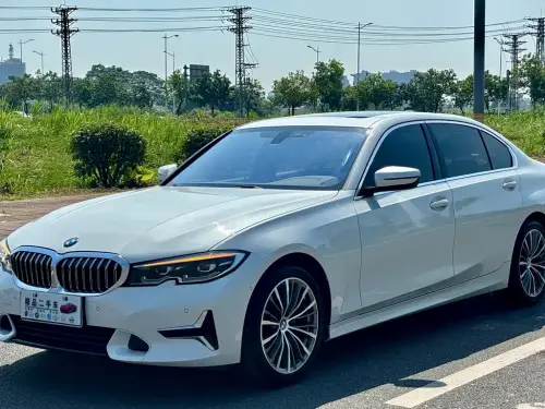 BMW 3-Series, 2019
