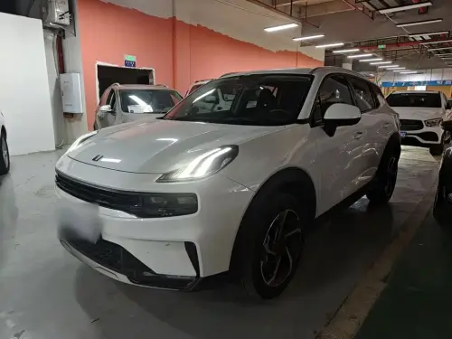 Lynk & Co 06, 2021