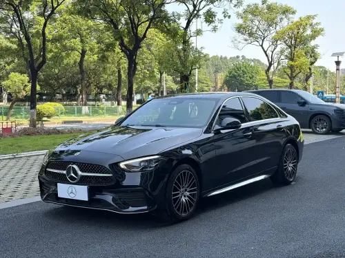 Mercedes-Benz C-Class, 2025