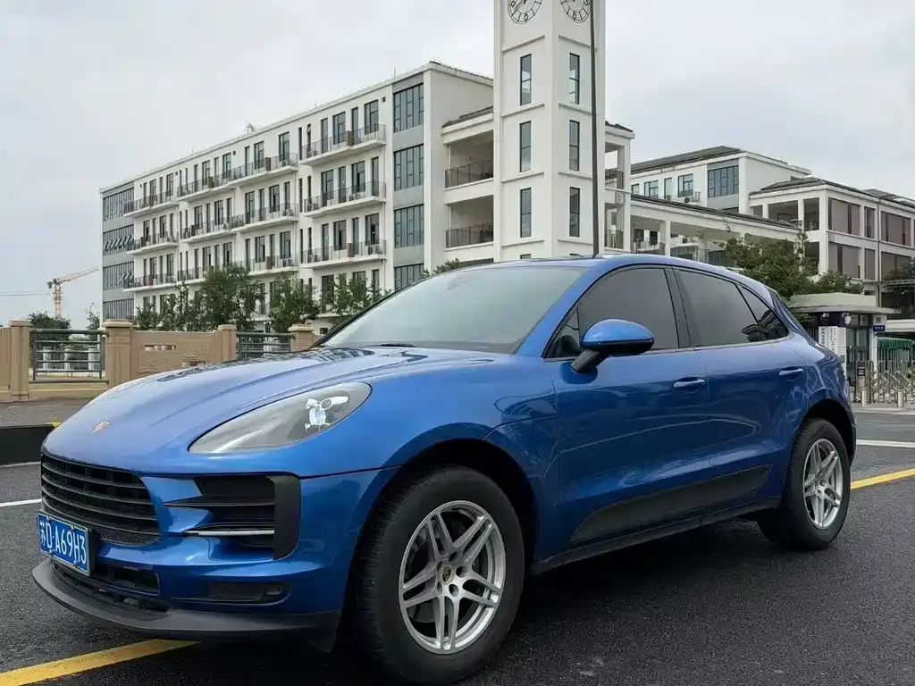 Porsche Macan, 2021
