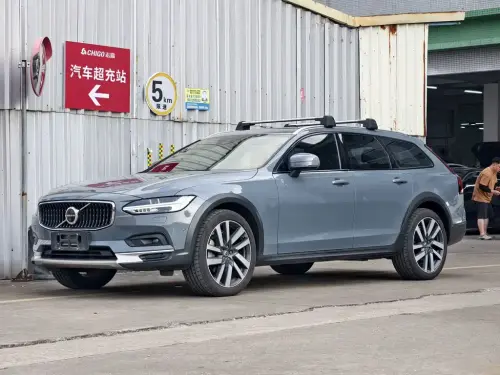 Volvo V90, 2020