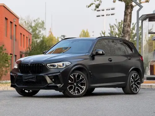 BMW X5M, 2021