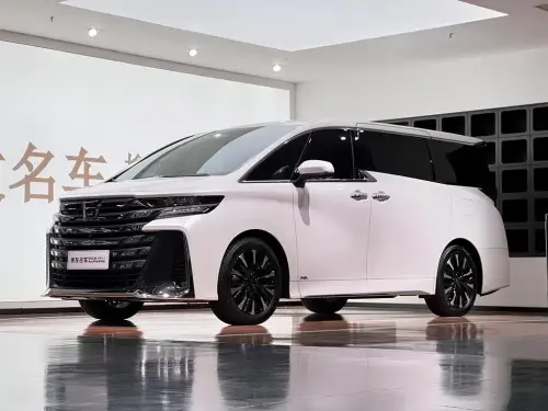 Toyota Vellfire, 2025