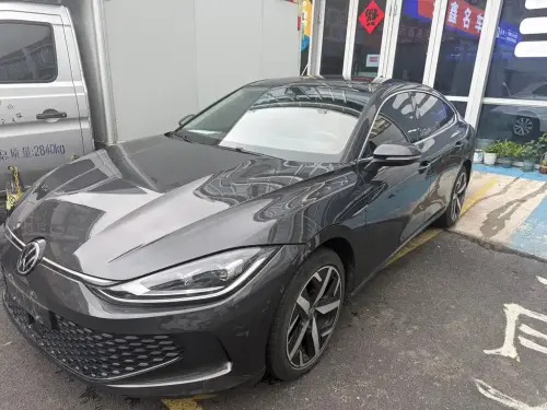 Volkswagen Lamando, 2023