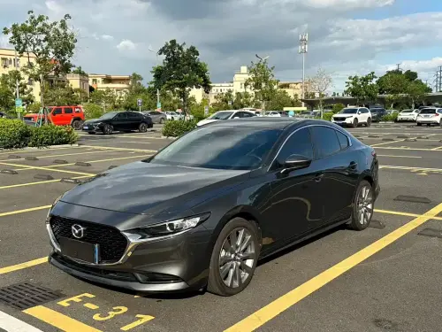 Mazda Mazda3 Axela, 2022