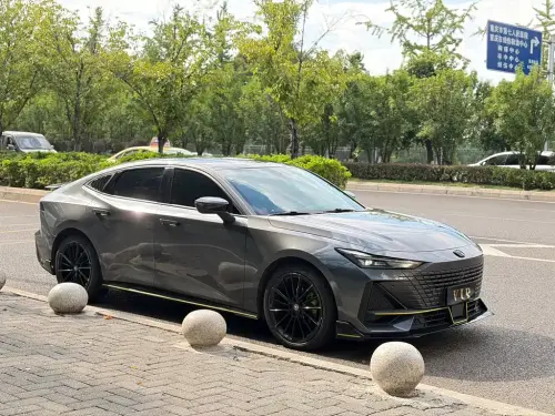 Changan UNI-V, 2023