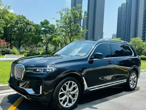 BMW X7, 2021