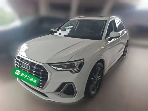 Audi Q3, 2022