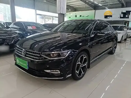 Volkswagen Magotan, 2023