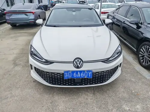 Volkswagen Lamando, 2023