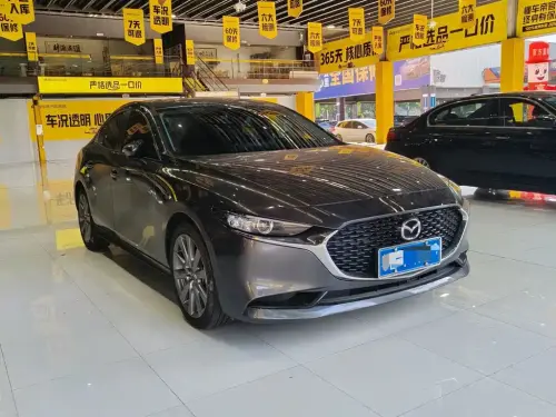 Mazda Mazda3 Axela, 2024