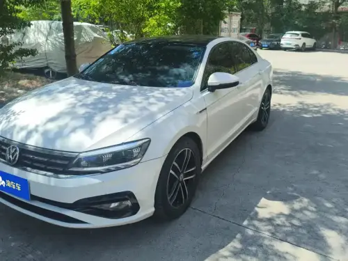 Volkswagen Lamando, 2021