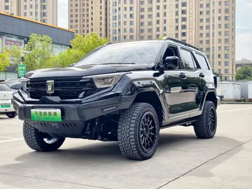 Tank 400, 2025