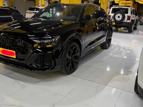 Audi RSQ8, 2021