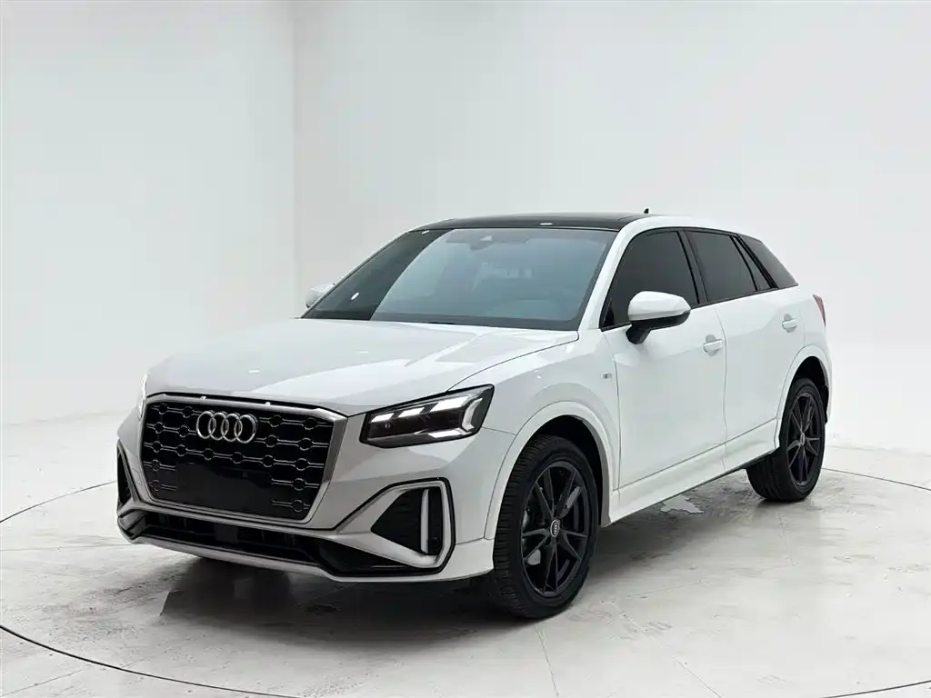 Audi Q2, 2022