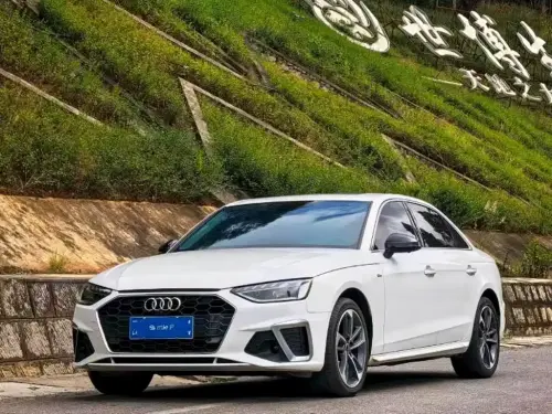 Audi A4, 2023