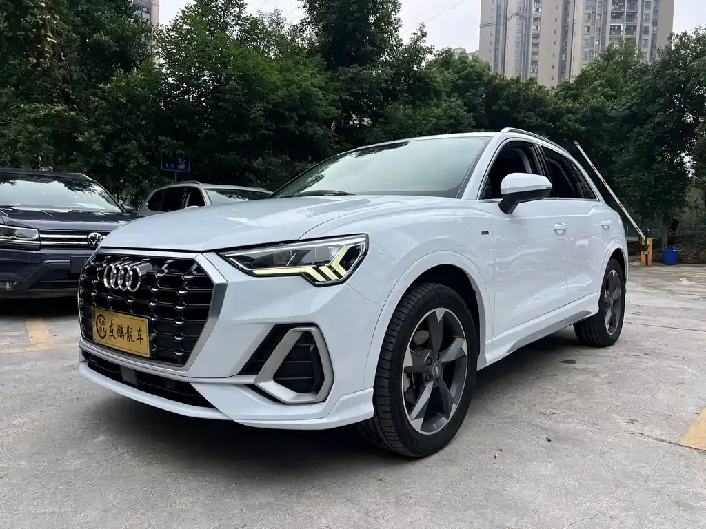 Audi Q3, 2020