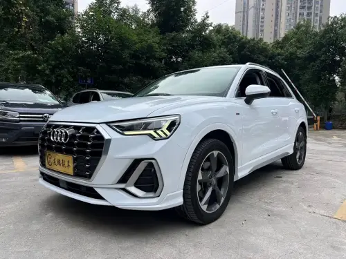 Audi Q3, 2020