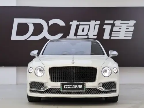 Bentley Flying Spur, 2023