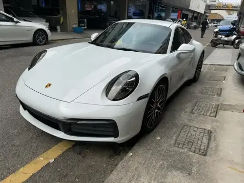 Porsche 911, 2023